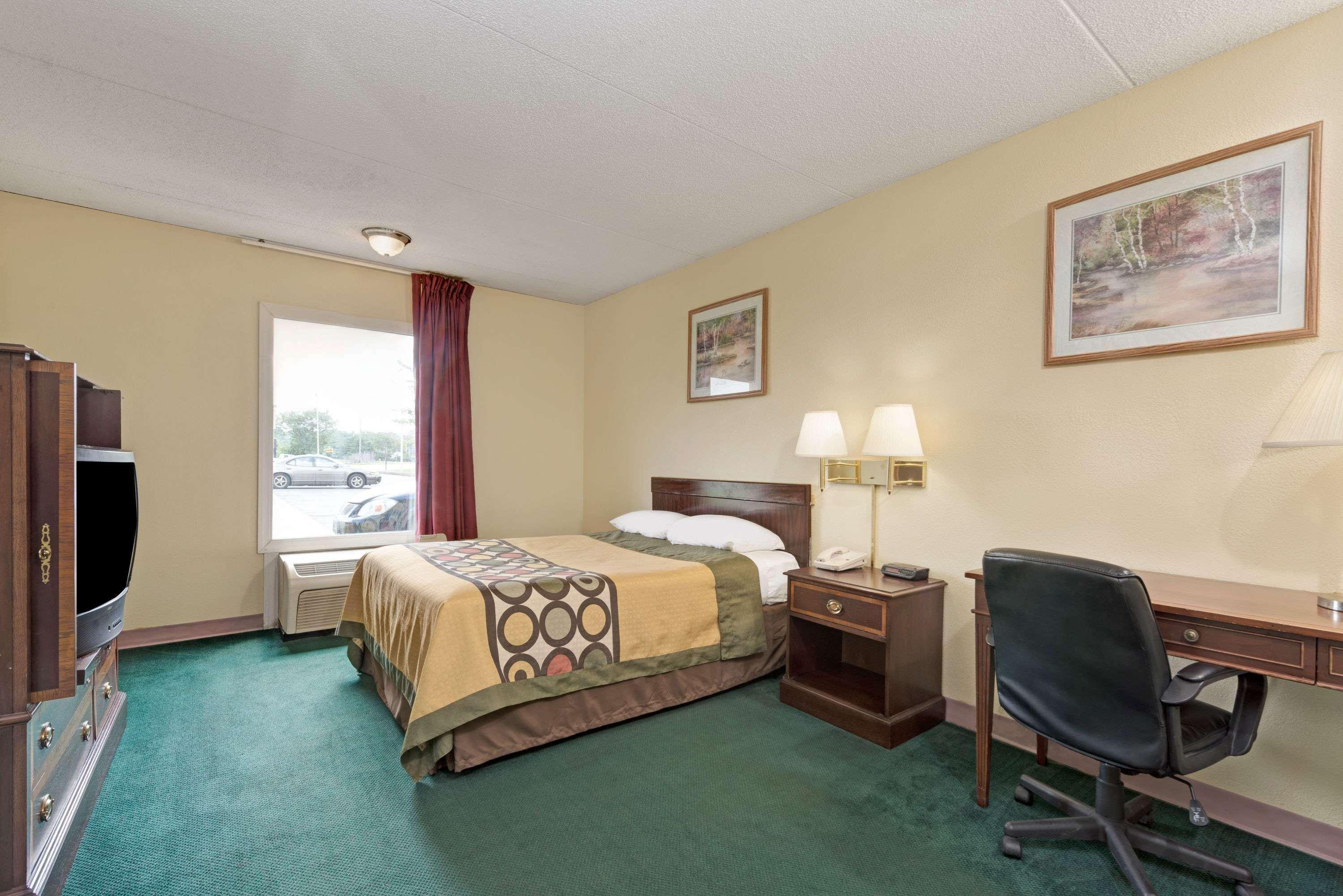 Super 8 By Wyndham Indianapolis South Motel Dış mekan fotoğraf