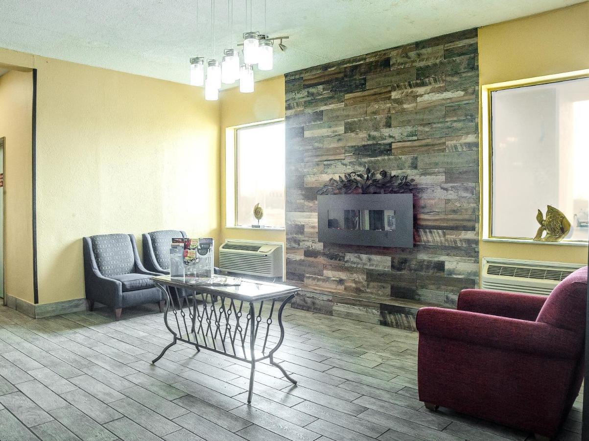 Super 8 By Wyndham Indianapolis South Motel Dış mekan fotoğraf